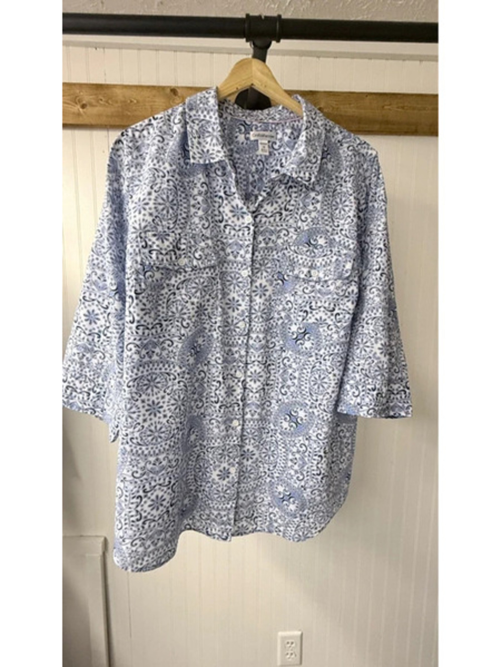 Croft & Barrow women's size 1X blue white paisley print blouse cottage coastal